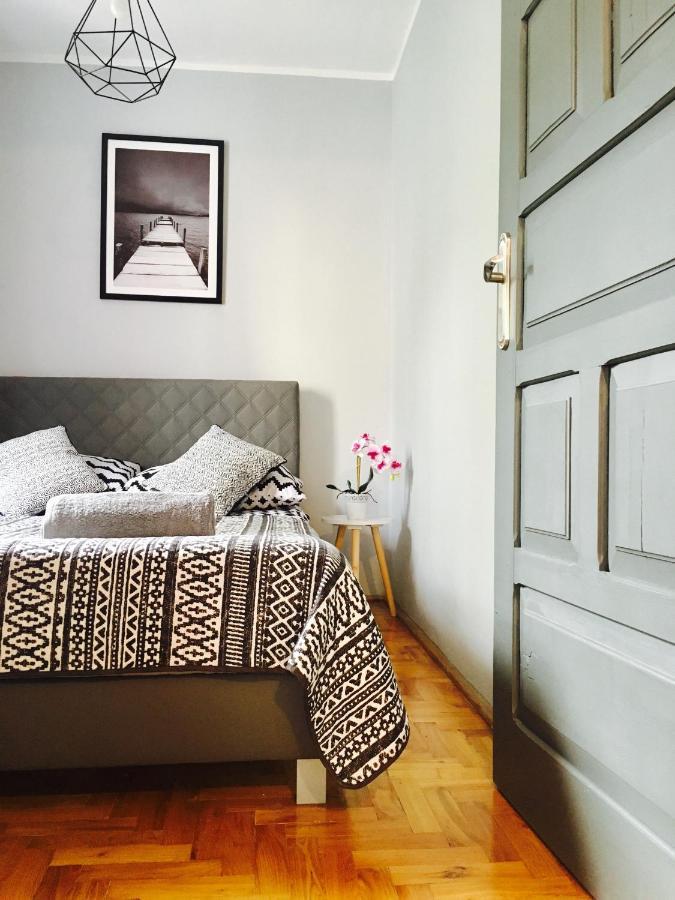 Clicktheflat Hoza Street Apart Rooms Warsaw Exterior photo